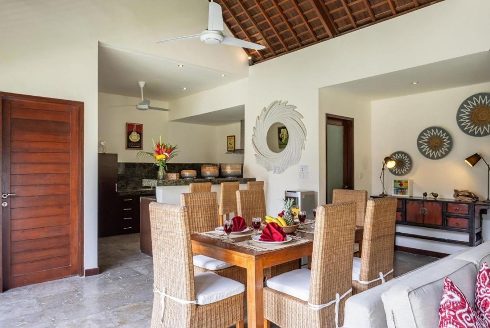 Villa Tiga Mangga By Optimum Bali Villas Семиньяк Экстерьер фото
